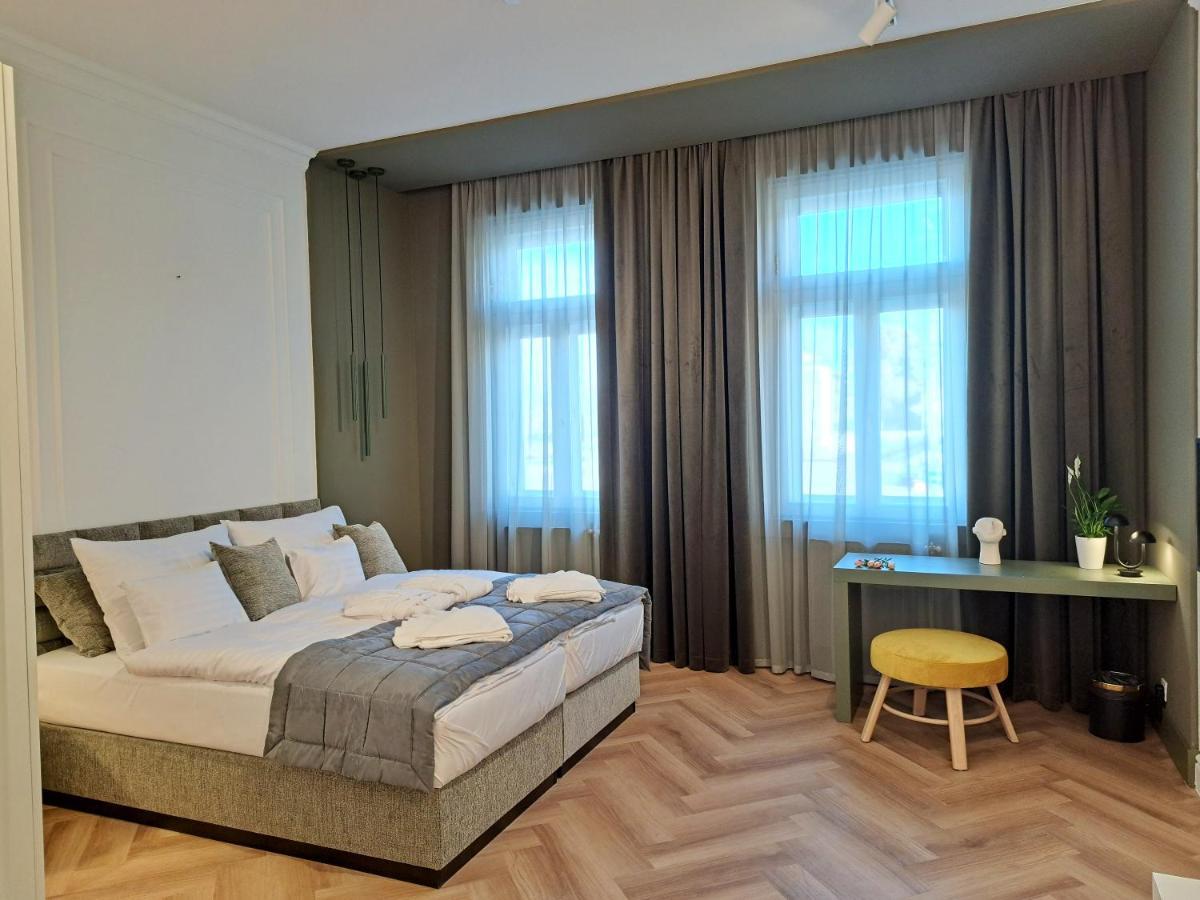 Hotel Domus Collis Γκιόρ Εξωτερικό φωτογραφία