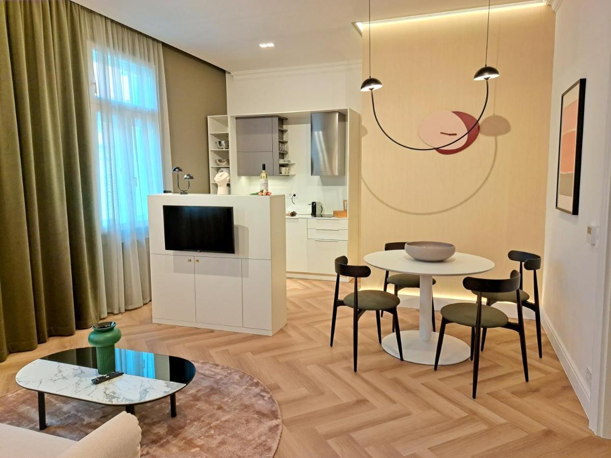 Hotel Domus Collis Γκιόρ Εξωτερικό φωτογραφία