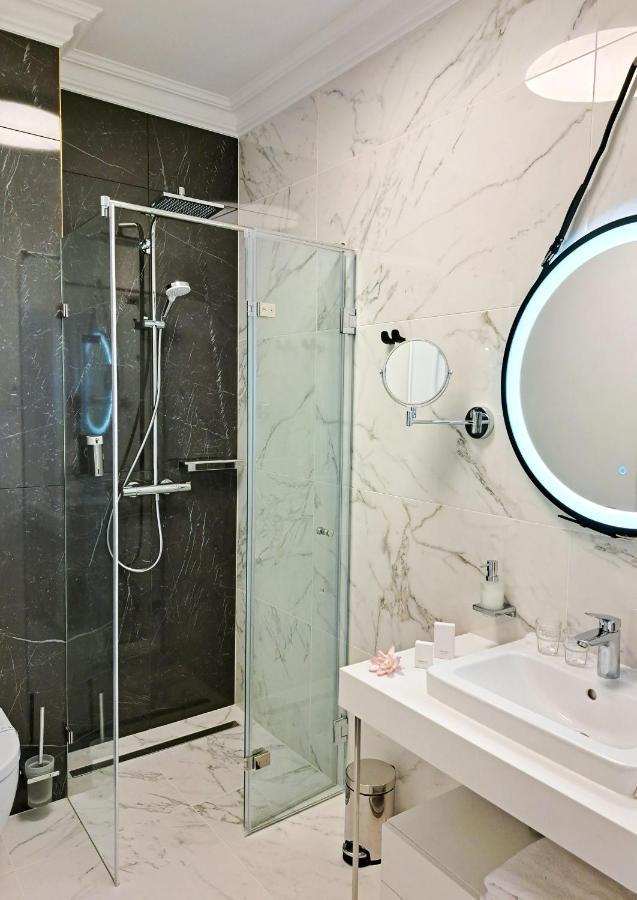 Hotel Domus Collis Γκιόρ Εξωτερικό φωτογραφία