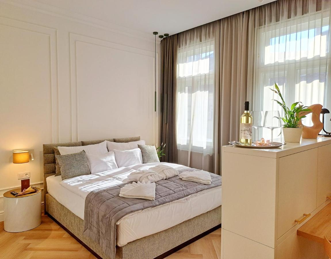 Hotel Domus Collis Γκιόρ Εξωτερικό φωτογραφία